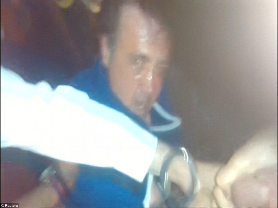 Επίθεση με βαν στο Λονδίνο: Πολίτες ακινητοποιούν τον οδηγό – Δείτε νέα βίντεο